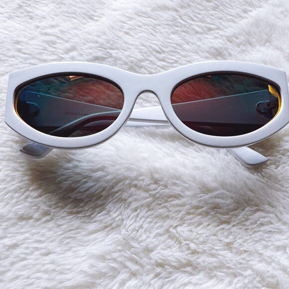 Faye Mirrored Orange with White Rim Sunglasses - Picture 3 of 15